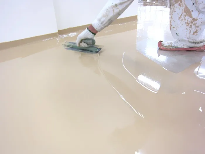 水性硬質ウレタン樹脂床塗装