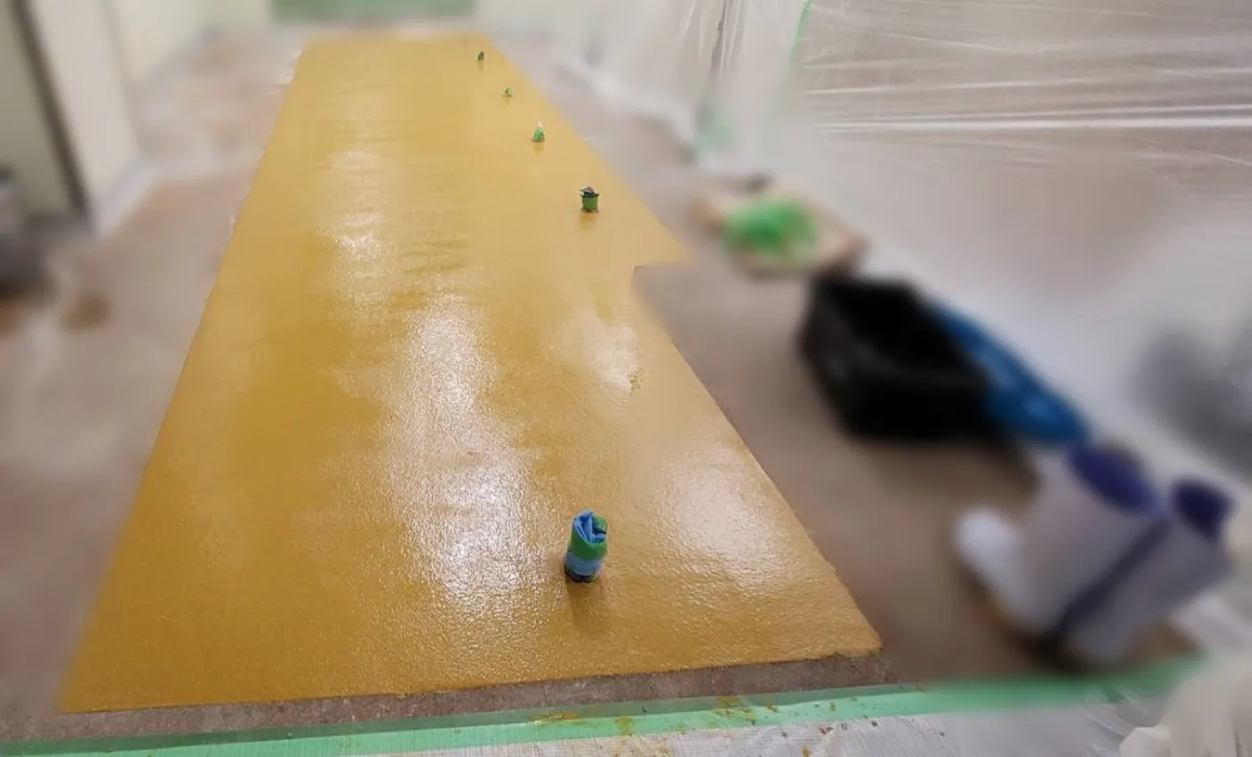 石川県　水性硬質ウレタンを使用した床改修工事